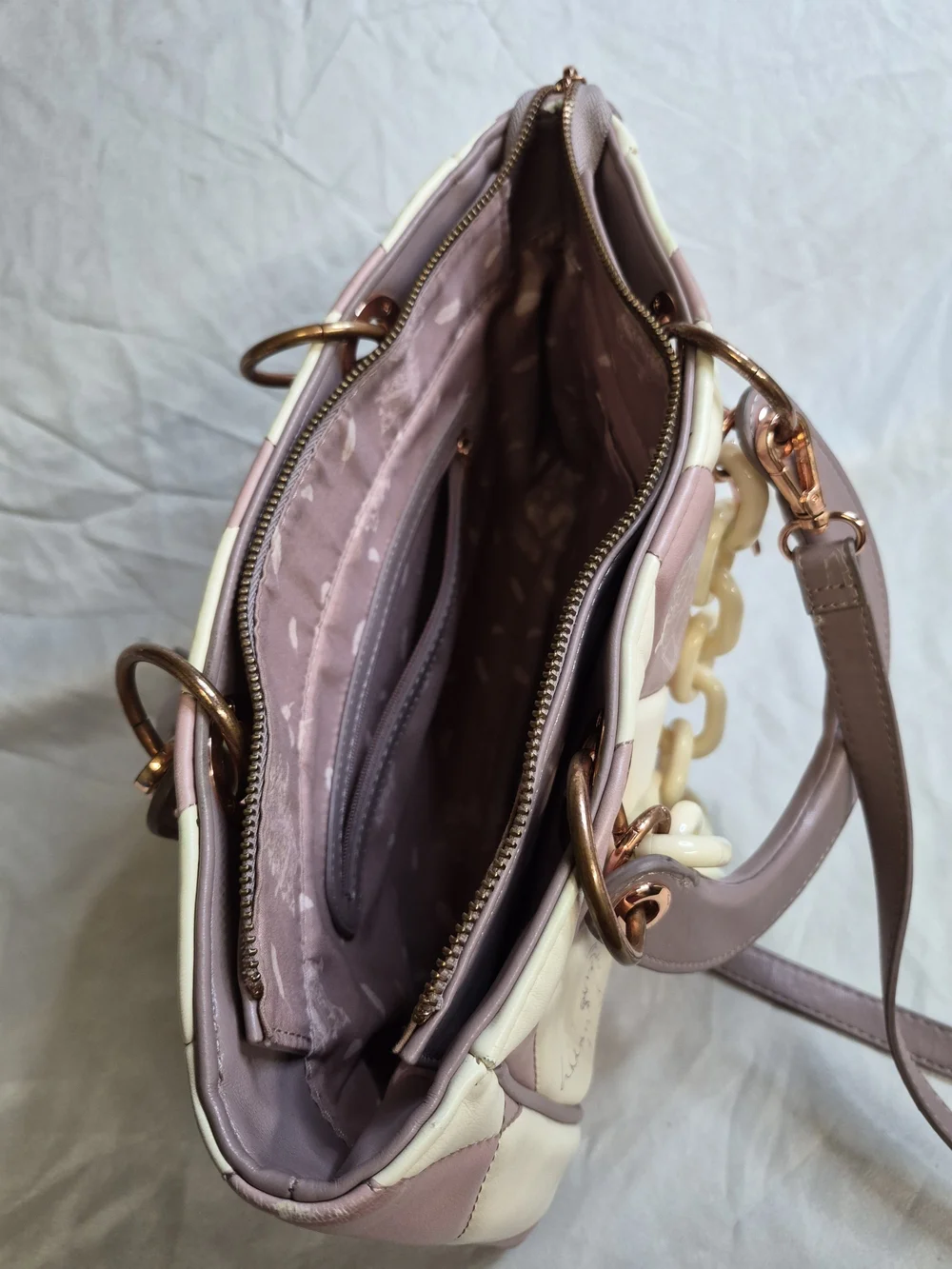 Women’s Quilted Harlequin Satchel in Mauve and Cream